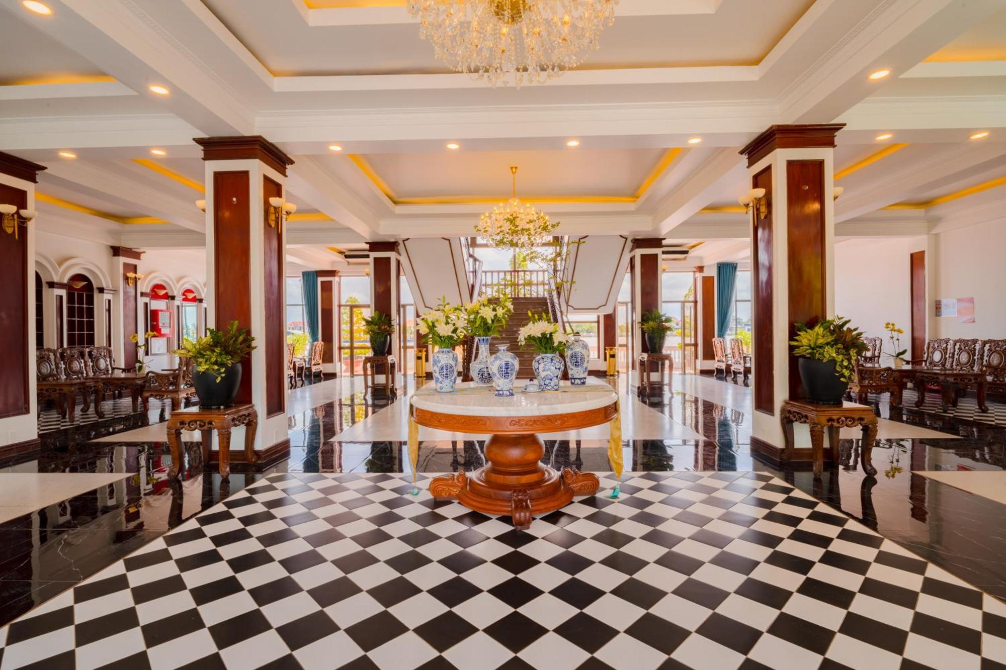 Chuong Duong Hotel Mỹ Tho Eksteriør billede