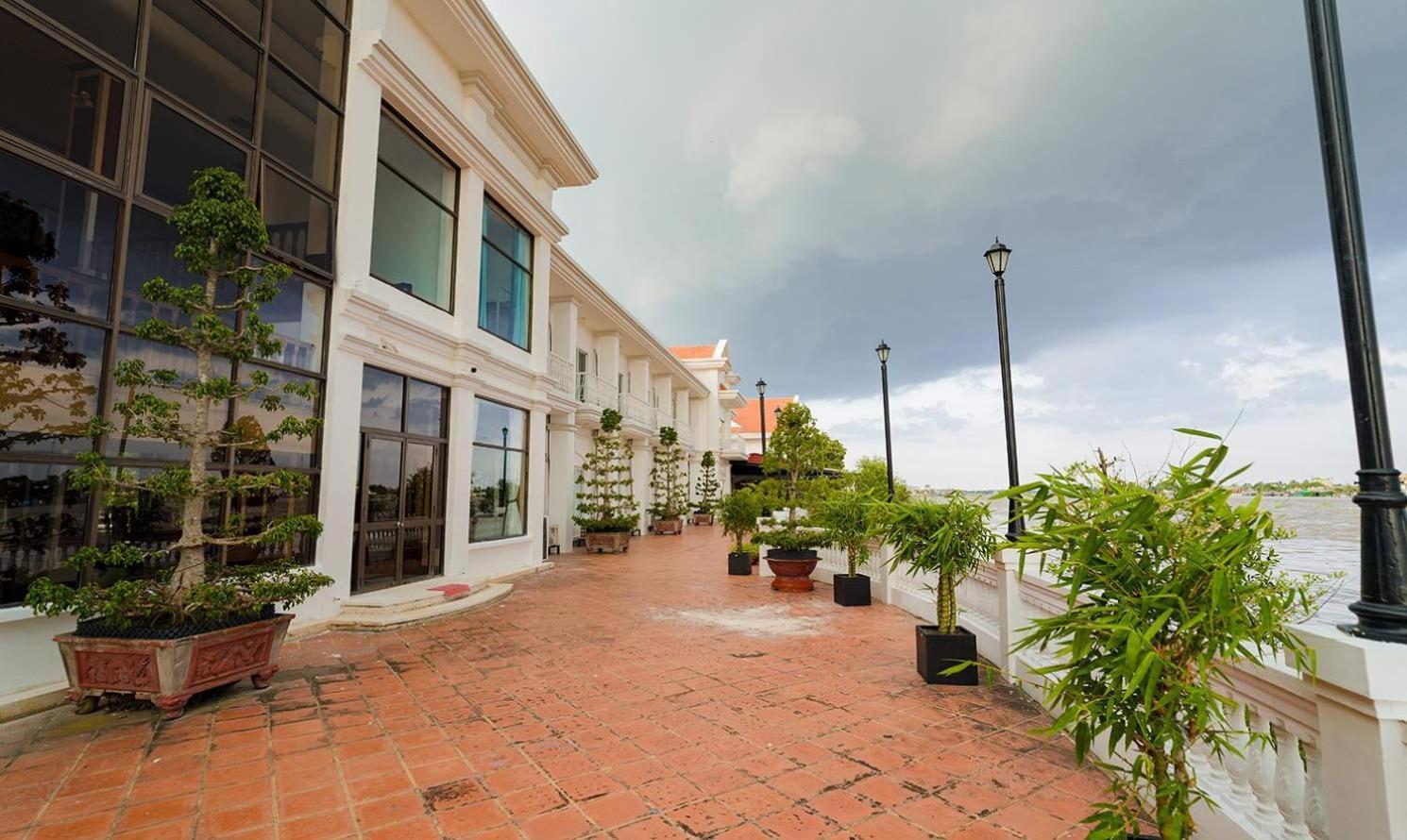 Chuong Duong Hotel Mỹ Tho Eksteriør billede