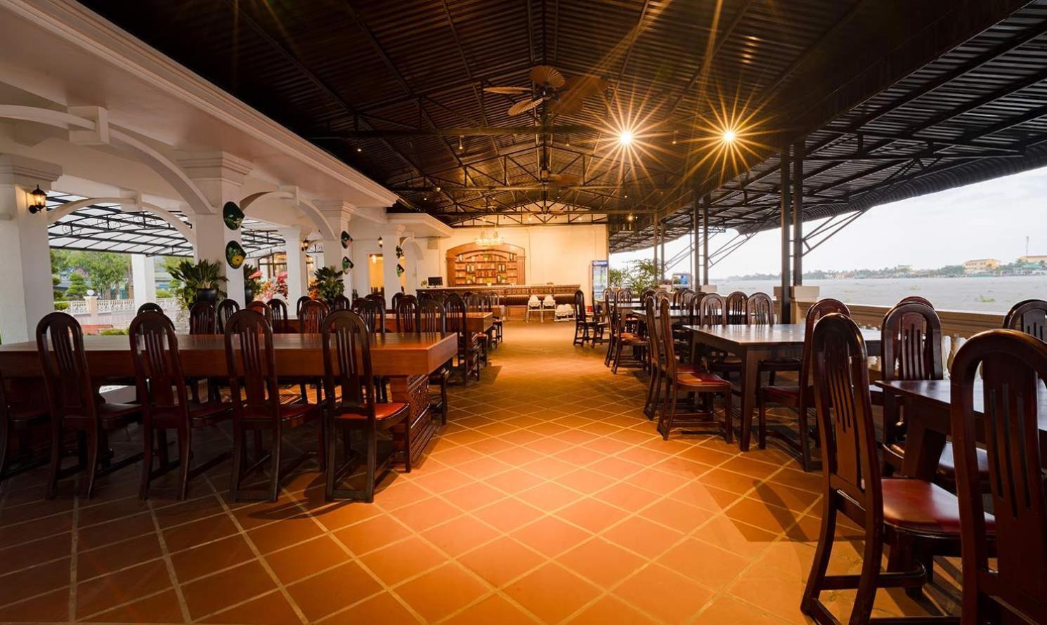 Chuong Duong Hotel Mỹ Tho Eksteriør billede