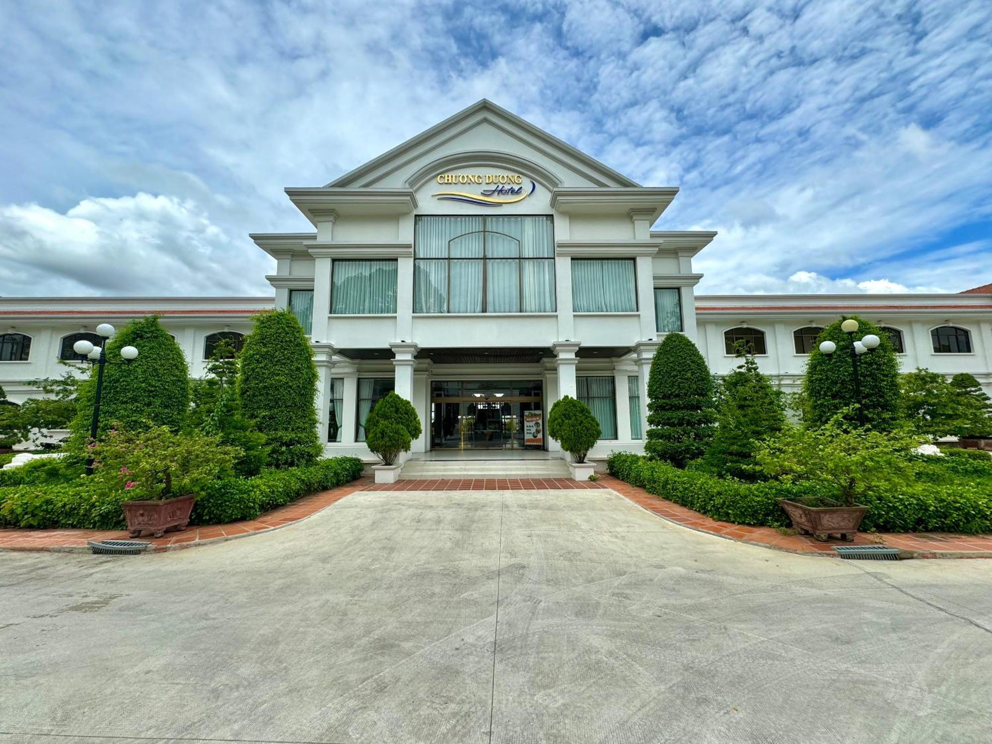 Chuong Duong Hotel Mỹ Tho Eksteriør billede