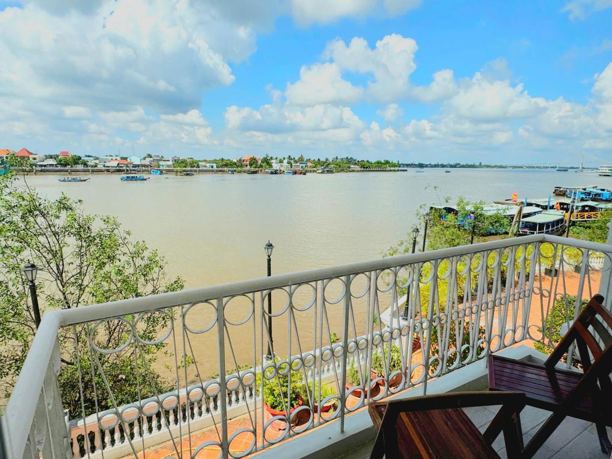 Chuong Duong Hotel Mỹ Tho Eksteriør billede